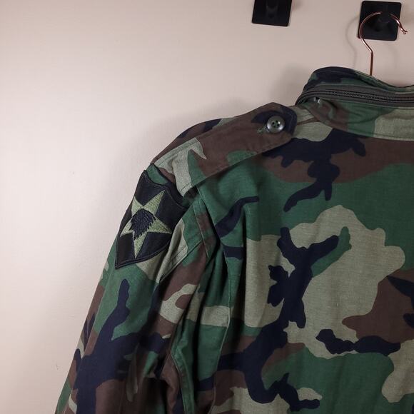 Army Cold Weather Combat Jacket in Woodland Camo Size S - Picture 6 of 11